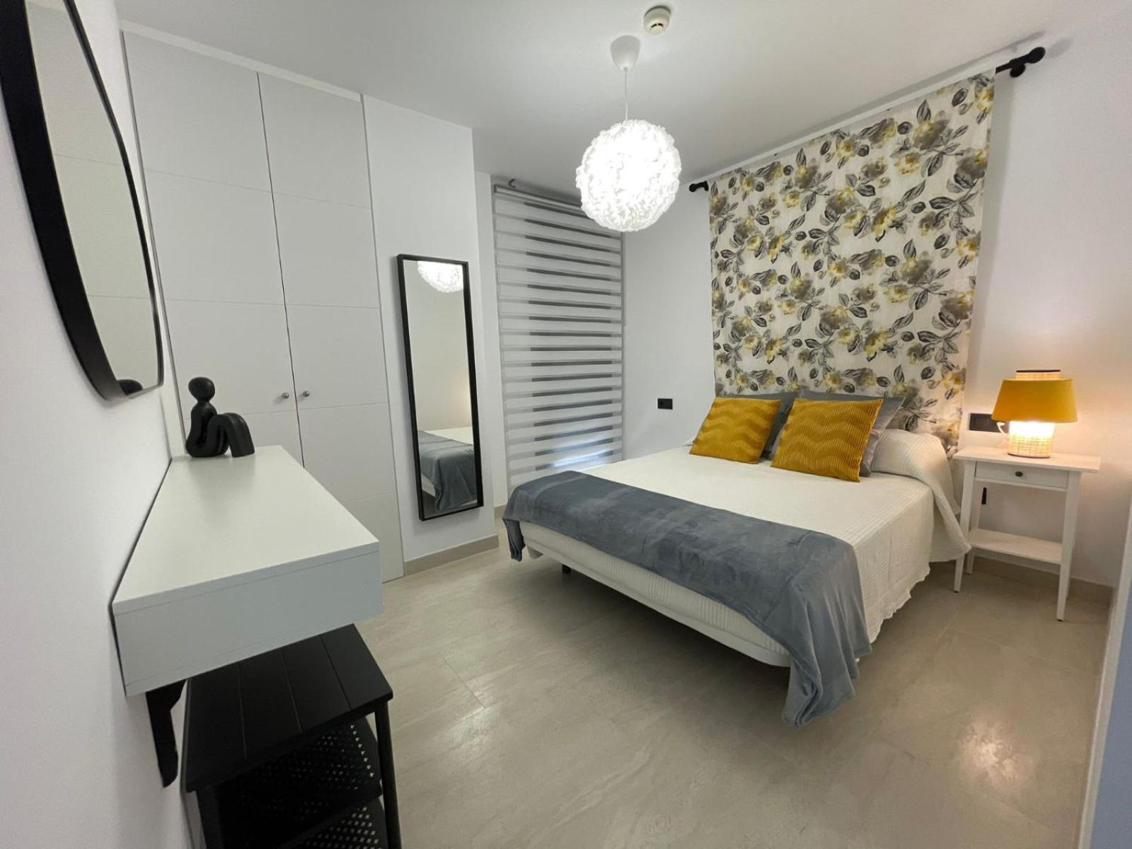Lhome Cadice Esterno foto